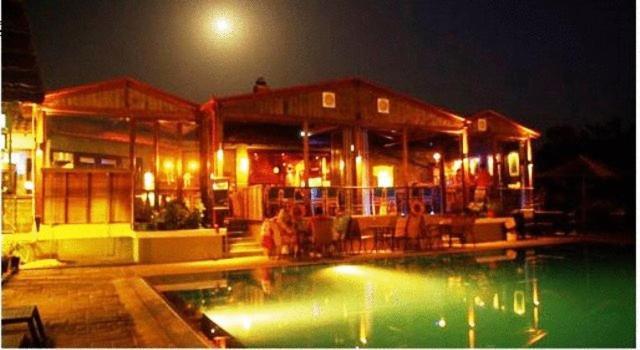 Ateron Suites Hotel & Spa Aminteo Bagian luar foto