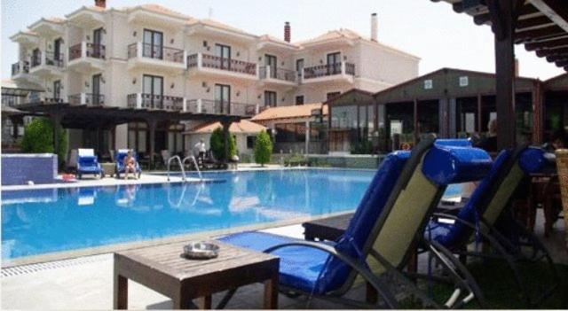 Ateron Suites Hotel & Spa Aminteo Bagian luar foto